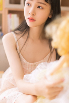 女人隐私故意给男生看